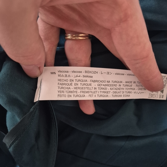 Zara Basic Women’s Teal Satin Wide-Leg Cropped Pants – Size Small - Picture 5 of 6